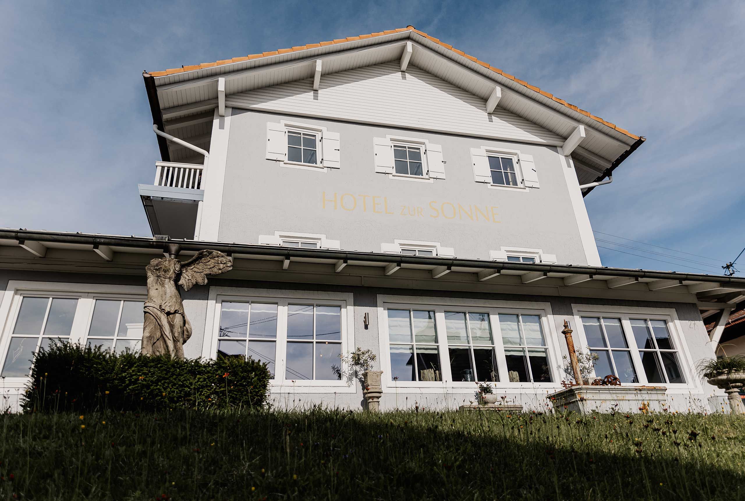 Aussenansicht Hotel zur Sonne